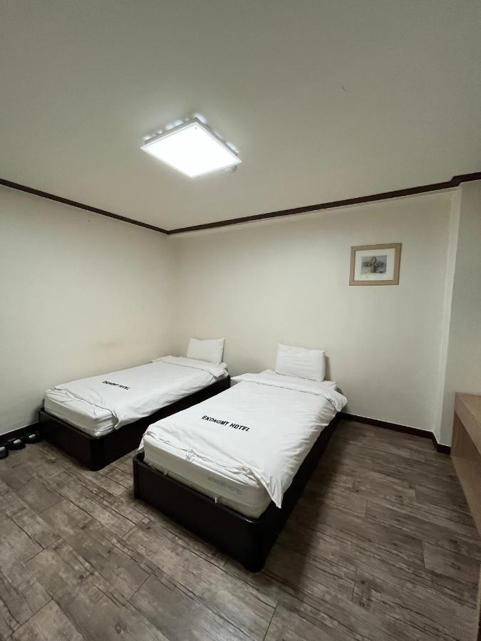 Ekonomy Hotel Mokpo Luaran gambar