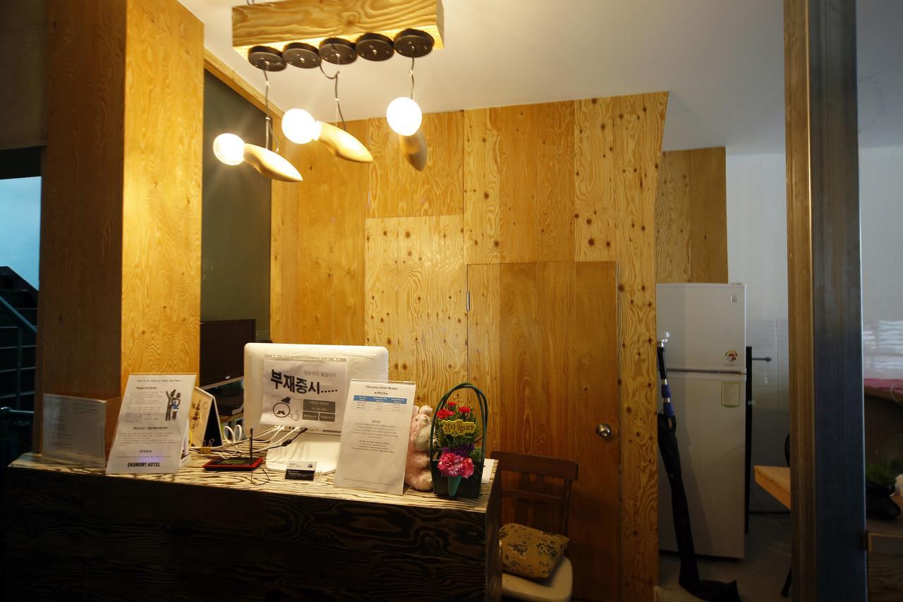 Ekonomy Hotel Mokpo Luaran gambar