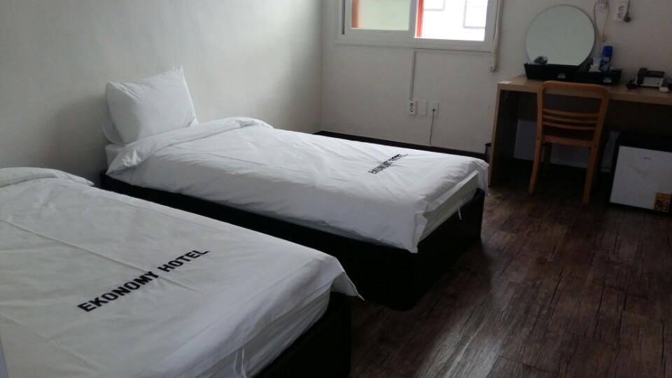 Ekonomy Hotel Mokpo Luaran gambar